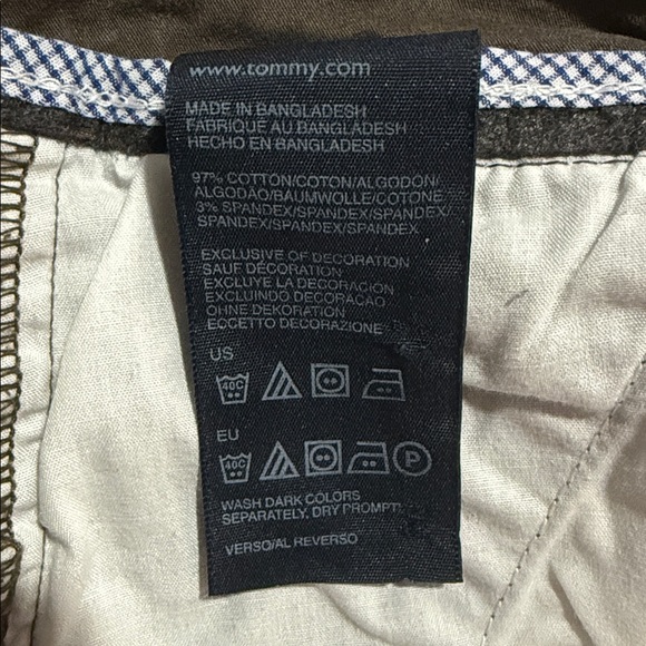 Tommy Hilfiger Chino Shorts - Size 10 - Picture 4 of 4